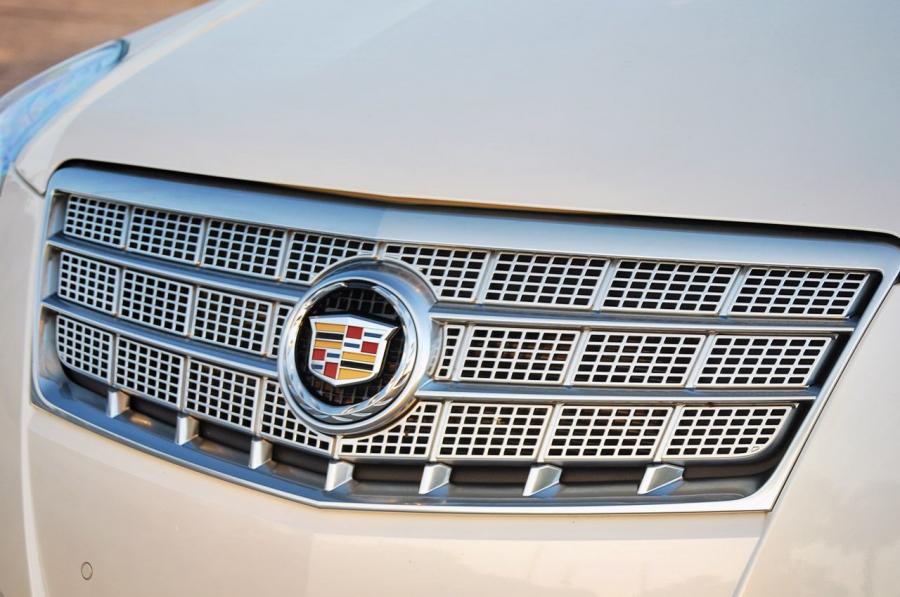  Cadillac XTS 2013 года  (фото 4 из 137)